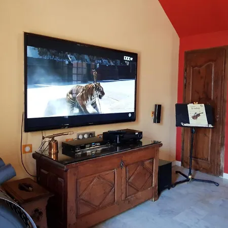 House With 2 Bedrooms In Calvi With Wonderful Sea View Enclosed Garden And Wifi 700 M From The Beach *